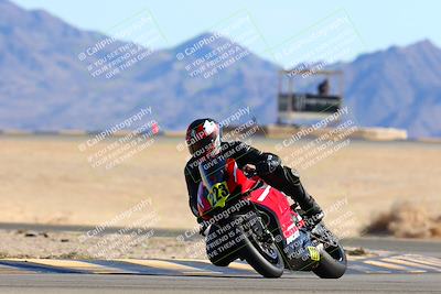 media/Jan-08-2022-SoCal Trackdays (Sat) [[1ec2777125]]/Turn 4 (1145am)/